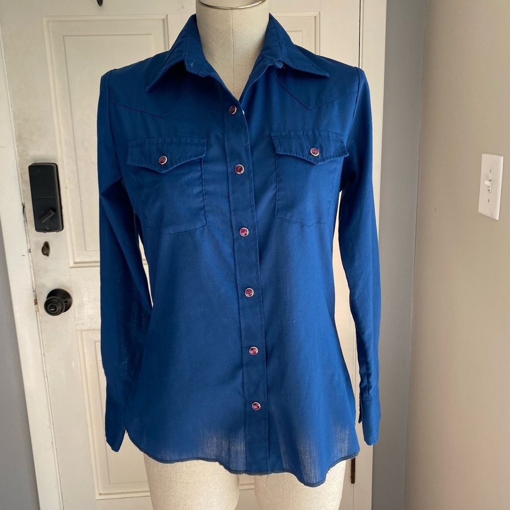 1960s Women’s Blue Wrangler Shirt